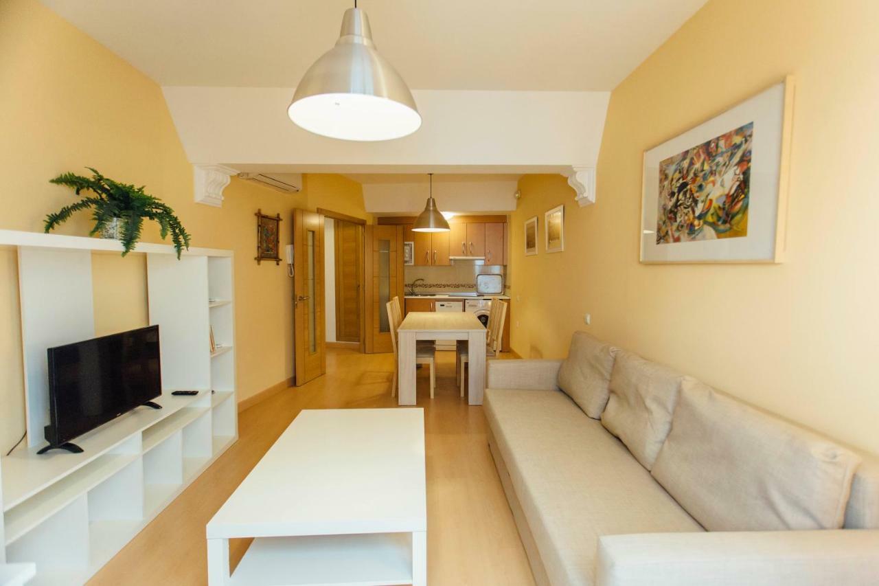 1 José Gestoso A Appartement